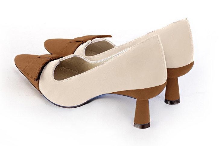 Caramel brown and champagne beige women's dress pumps, with a knot on the front. Tapered toe. Medium spool heels. Rear view - Florence KOOIJMAN